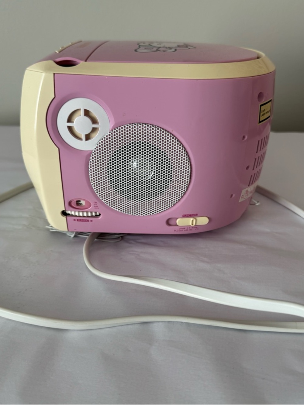 HELLO KITTY CD / Alarm Clock / Radio Player from 2008 - Picture 4 of 8